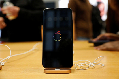 Apple обвинили в краже секретных технологий
