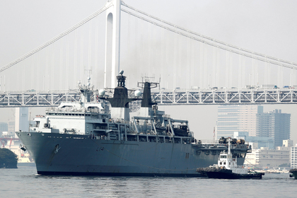 Китай разозлился на прошедший мимо британский военный корабль