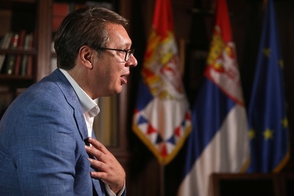 Президент Сербии попросит поддержки Путина после обострения на границе с Косово