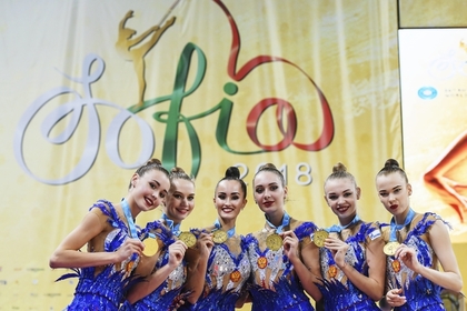 Россиянки выиграли золото ЧМ по художественной гимнастике в многоборье