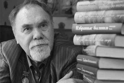 Умер писатель и журналист Александр Раков