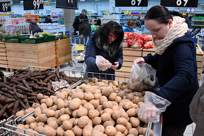 В российских магазинах обнаружили зараженный картофель