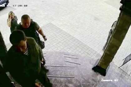 В сети появилось фото Захарченко за минуты до смерти