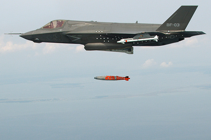 F-35 с термоядерной бомбой «легко достанет» до Москвы