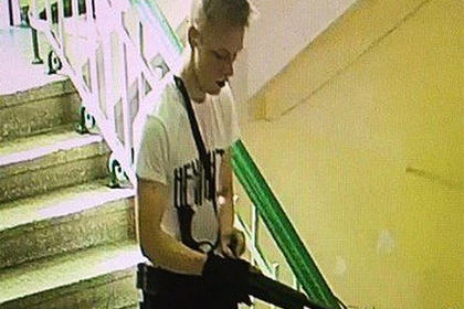 Керченский стрелок обрел преданных фанаток в интернете