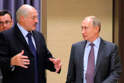 Лукашенко выпросил у Путина денег