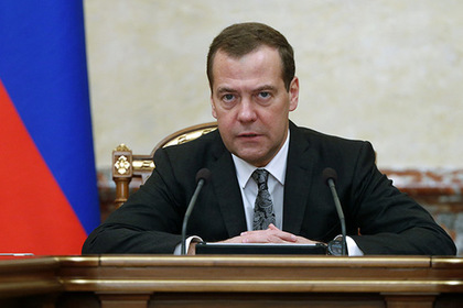 Медведев научно обосновал повышение пенсионного возраста