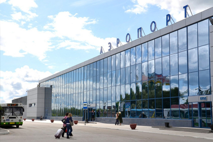 Омскому аэропорту имени Егора Летова придумали звучный слоган