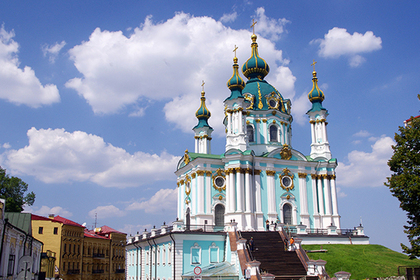Украина передала исторический храм в Киеве Константинополю