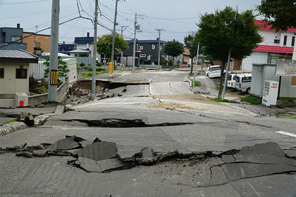 Японец попался на измене из-за землетрясения