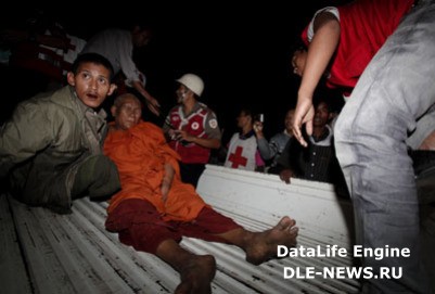 Число жертв взрывов и пожара в Мьянме возросло до 17, более 80 человек получили ранения