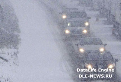 Почти 70 машин заблокированы из-за снежных   заносов на дороге Волгоград - Саратов