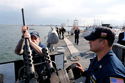 Американский эсминец «Дональд Кук» покинул Черное море