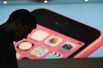 Apple признала возможность раскрытия властям США данных пользователей