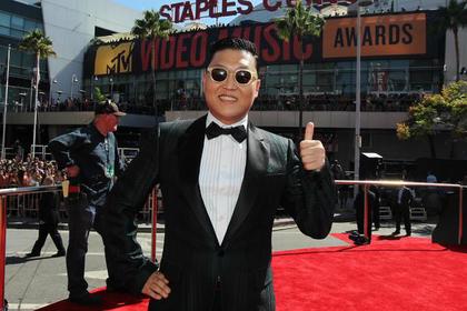 Клип Gangnam Style впервые в истории YouTube набрал два миллиарда просмотров