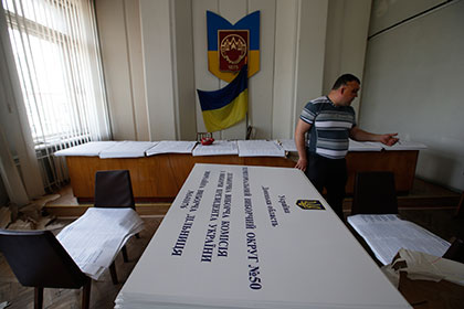 Мэр Донецка решил договориться с ополченцами о проведении выборов