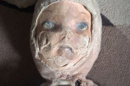 На eBay продали «одержимую» куклу