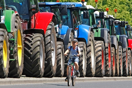 Российские аграрии перестали покупать немецкие трактора