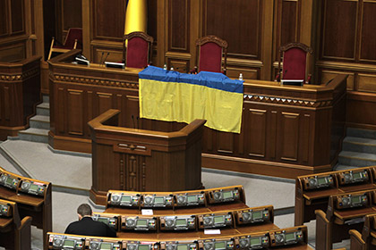 Украинский парламент отказал в проведении референдума 25 мая
