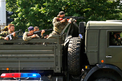 Вооруженные люди в Донецке захватили Путиловский мост