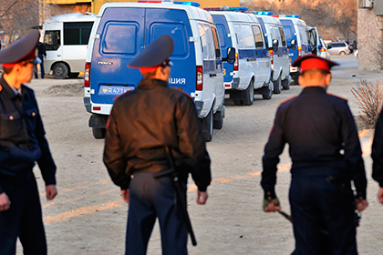 Казахстанский полицейский получил срок за избиение подчиненных