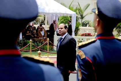Президент Египта извинился за сексуальные домогательства