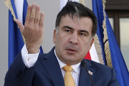 Саакашвили посоветовал Порошенко продолжить силовую операцию