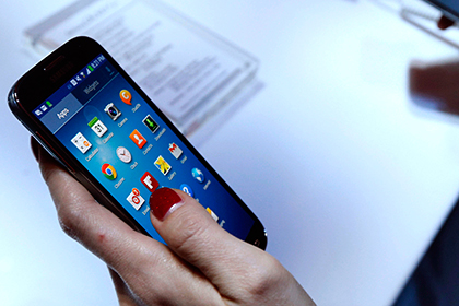 Смартфоны Samsung научились эмулировать карты банка «Русский стандарт»