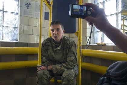 Доказательства вины летчицы Савченко нашли в телефоне