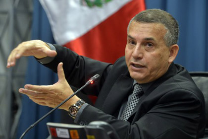 Министра внутренних дел Перу обвинили в убийстве журналиста