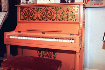 Пианино из фильма «Касабланка» выставят на аукционе