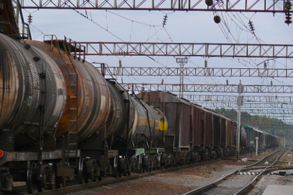 Железнодорожные грузоперевозки подорожают на 10 процентов в 2015 году