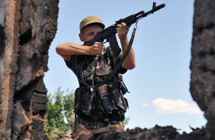 Донецкие ополченцы передали Киеву две сотни пленных силовиков