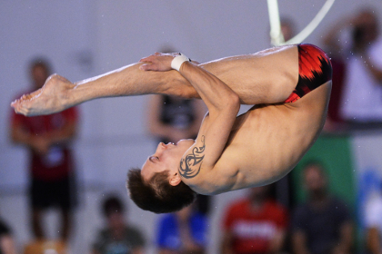 Россиянин Минибаев выиграл золото в прыжках в воду на ЧЕ