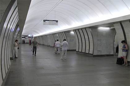 Задымление в московском метро объяснили возгоранием мусора