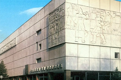 Из бишкекского музея похитили советские знамена