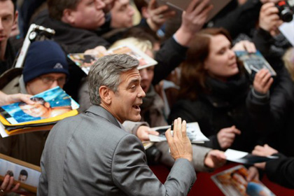 Клуни снимет фильм о скандале в газете Мердока