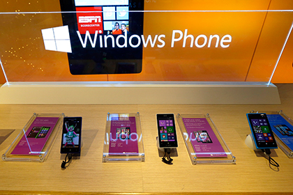 Microsoft планирует отказаться от брендов Nokia и Windows Phone