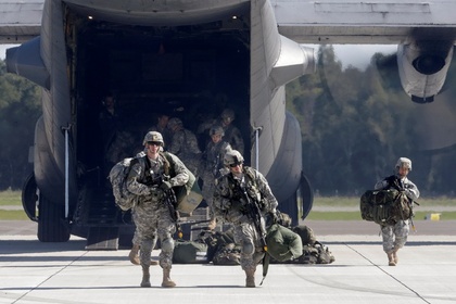 Обама отправит на борьбу с Эболой военных