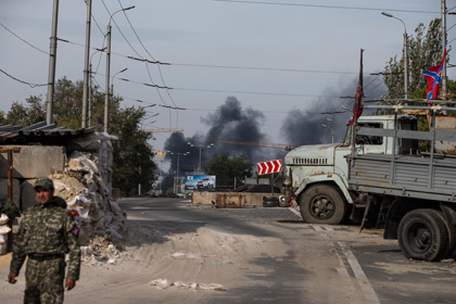 Ополченцы предложили силовикам сдать аэропорт Донецка без боя