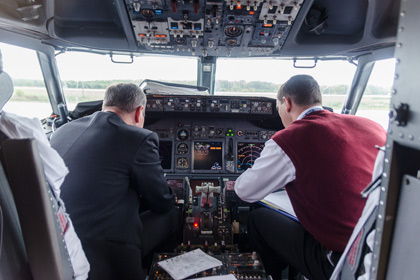Росавиация распределила пилотов-иностранцев между авиакомпаниями