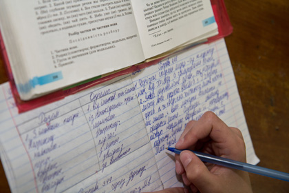 СМИ сообщили об отказе луганских школ преподавать украинский язык