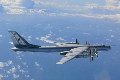 США заметили в небе над Аляской российские истребители