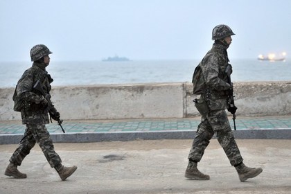 В Южной Корее задержан американец за попытку переплыть к Ким Чен Ыну