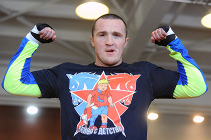 Денис Лебедев проведет следующий бой весной 2015 года