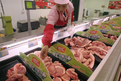 Китай спустя десять лет возобновил экспорт свинины в Россию