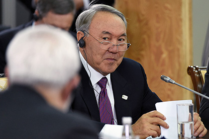 Назарбаев раскритиковал Горбачева за отказ равняться с Китаем