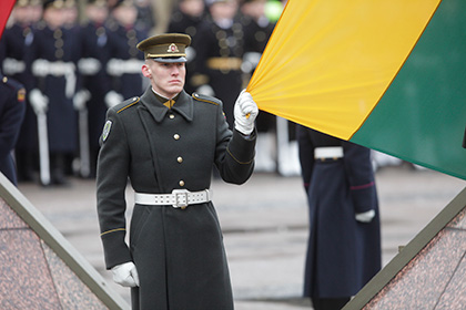 Оборонный бюджет Литвы увеличат на треть