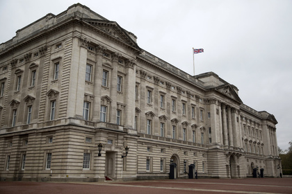Охранник британской королевской семьи арестован за хранение патронов