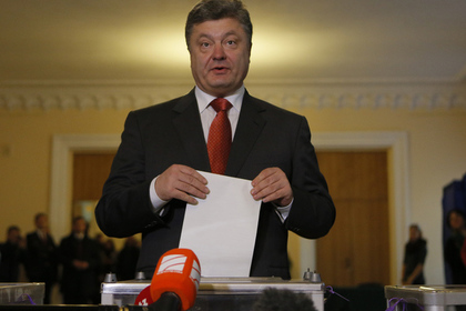 Порошенко посчитал итоги выборов поддержкой минских соглашений